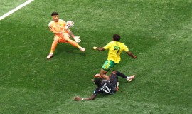 كندا تتأهل لدور الـ16 من كأس العالم بهدف قاتل على جنوب إفريقيا