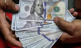 "المطلع" تنشر قائمة صباحية بأسعار الدولار في العراق
